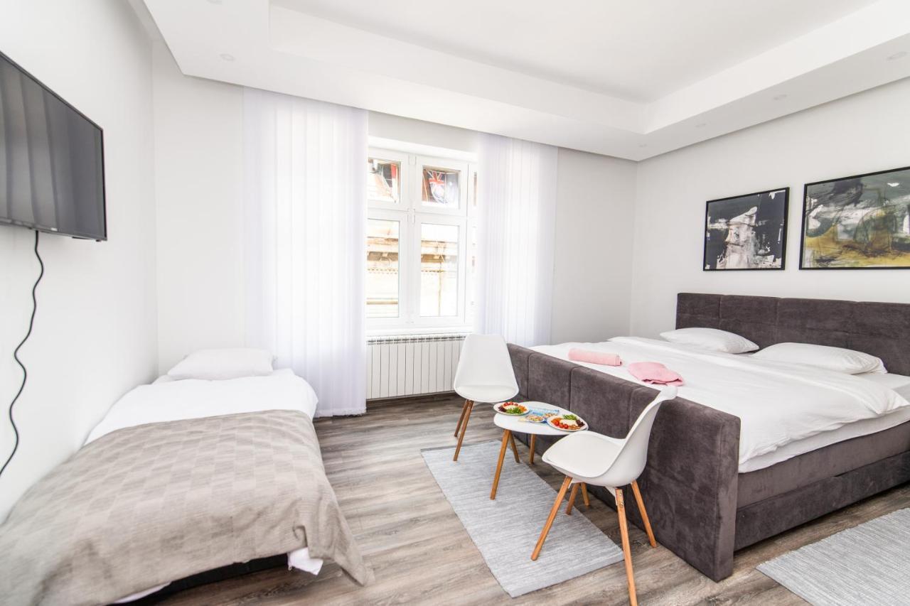 Modern Studio For 3 People In The Heart Of The City Center Sarajevo Exterior photo