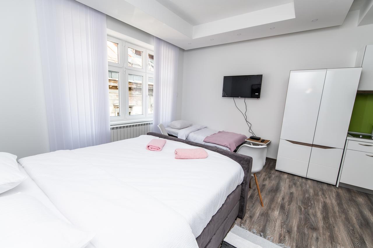 Modern Studio For 3 People In The Heart Of The City Center Sarajevo Exterior photo